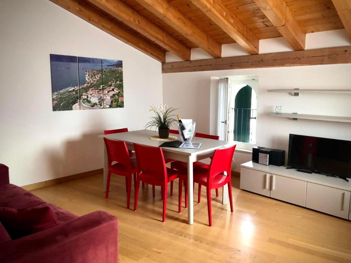 Villa Borgo Borago Brenzone sul Garda Bagian luar foto