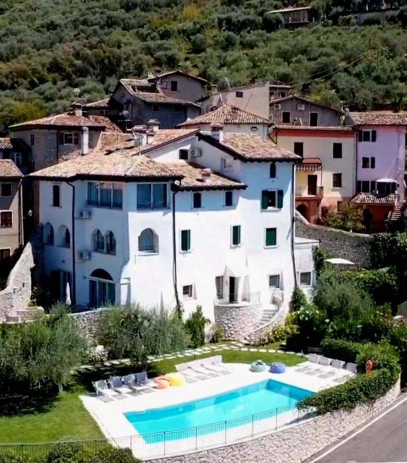 Villa Borgo Borago Brenzone sul Garda Bagian luar foto